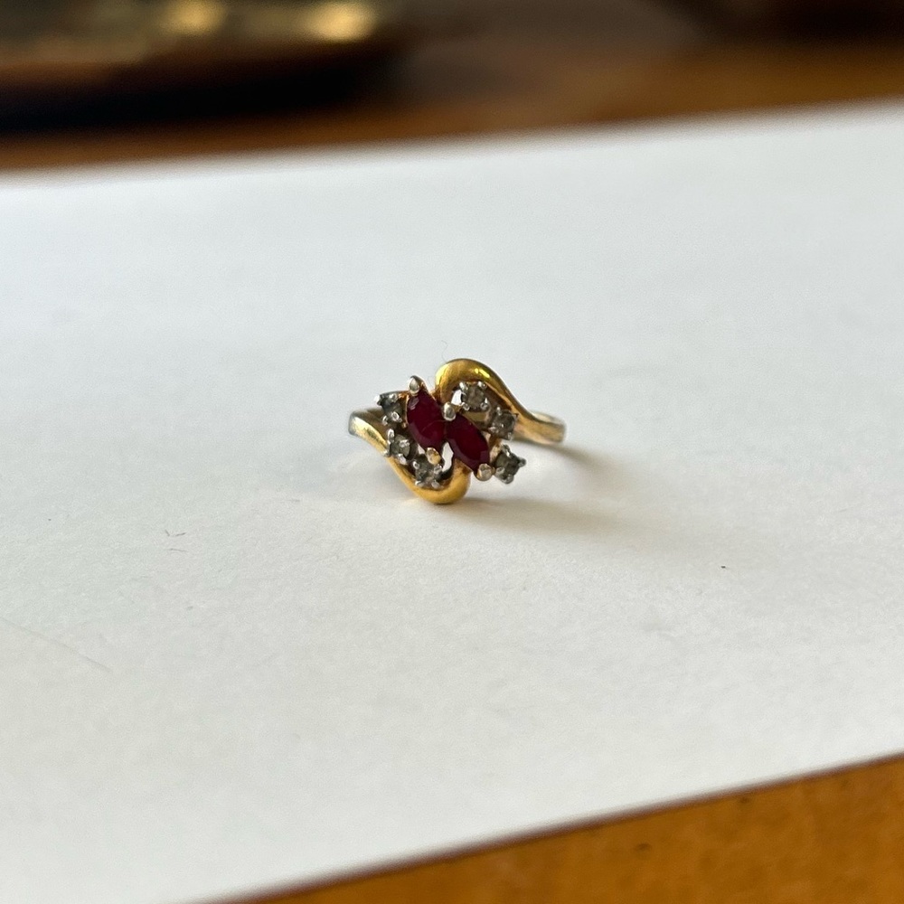 Double Ruby Ring - Picture 4 of 8